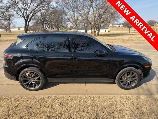 2019 Porsche Cayenne Base