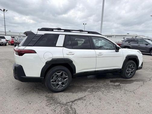 Crystal White Pearl 2026 Subaru Outback Premium