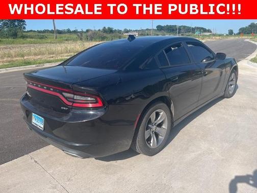 2016 Dodge Charger SXT