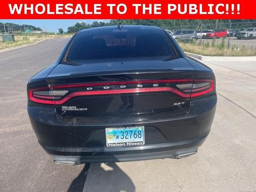 2016 Dodge Charger SXT