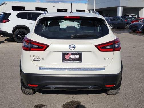 2020 Nissan Rogue Sport SV