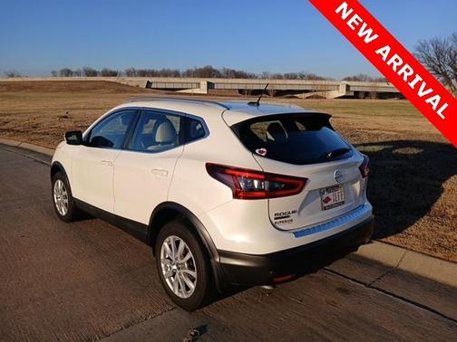 2020 Nissan Rogue Sport SV