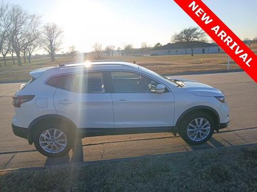 2020 Nissan Rogue Sport SV