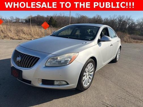 2012 Buick Regal Premium 1