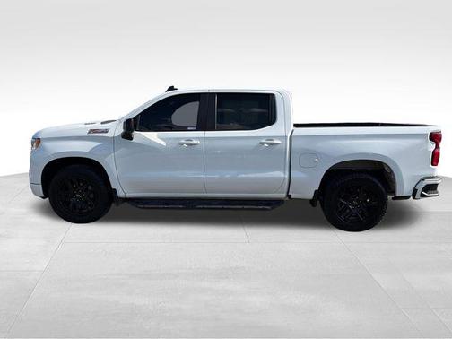 Summit White 2022 Chevrolet Silverado 1500 RST