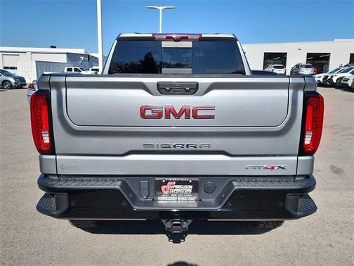 2023 GMC Sierra 1500 AT4X