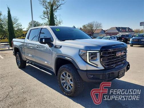 2023 GMC Sierra 1500 AT4X