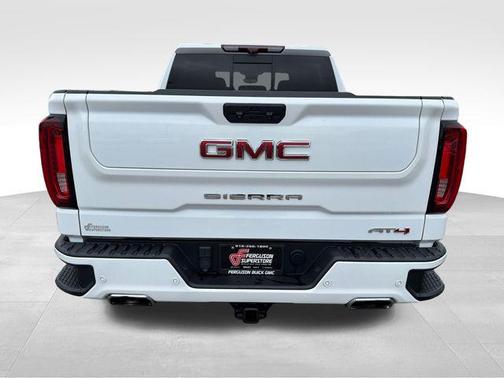 Summit White 2023 GMC Sierra 1500 AT4