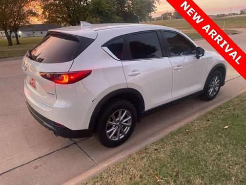 2023 Mazda CX-5 2.5 S Preferred Package