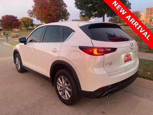 2023 Mazda CX-5 2.5 S Preferred Package