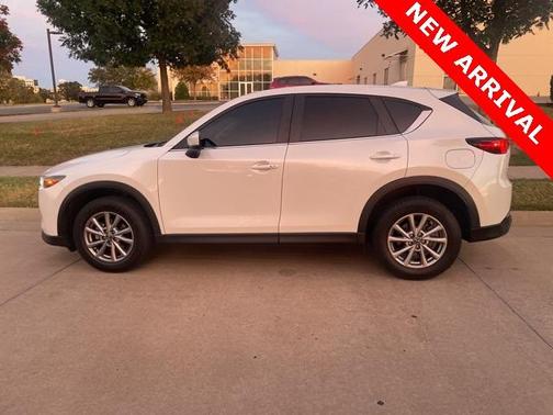 2023 Mazda CX-5 2.5 S Preferred Package