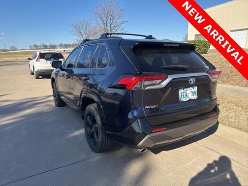 2019 Toyota RAV4 Hybrid XSE