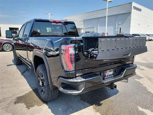 2026 GMC Sierra 2500 AT4