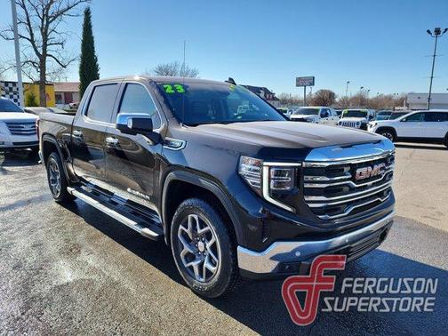 2023 GMC Sierra 1500 SLT