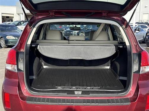 2011 Subaru Outback 2.5i