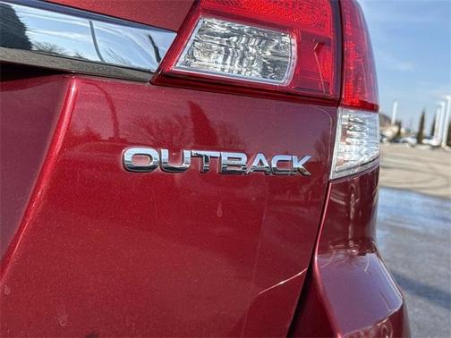 2011 Subaru Outback 2.5i