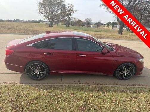 2022 Honda Accord Hybrid Touring