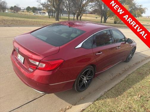 2022 Honda Accord Hybrid Touring