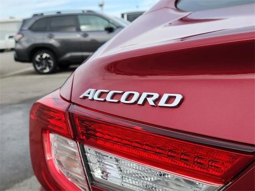 2022 Honda Accord Hybrid Touring