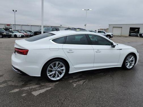 2022 Audi A5 40 Premium
