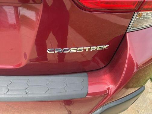Venetian Red Pearl 2018 Subaru Crosstrek 2.0i Premium