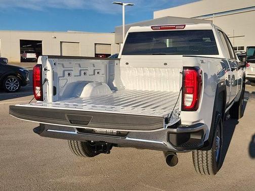 2025 GMC Sierra 2500 Pro