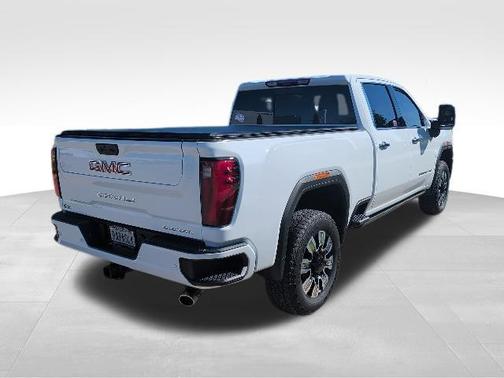 Summit White 2025 GMC Sierra 2500 Denali