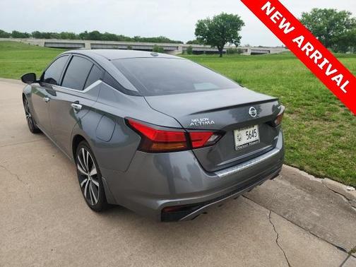 2021 Nissan Altima 2.5 Platinum