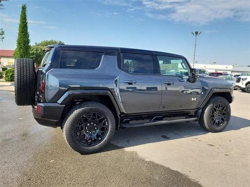 2025 GMC HUMMER EV SUV 2X