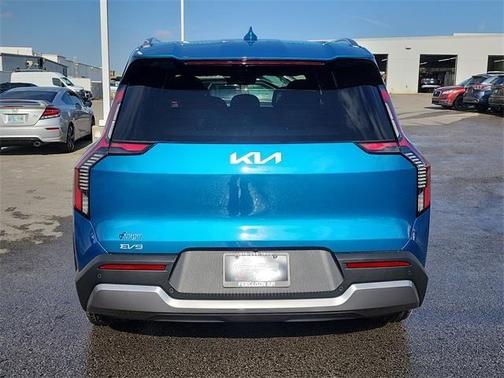 2026 Kia EV9 Wind