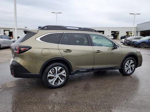 2022 Subaru Outback Limited XT