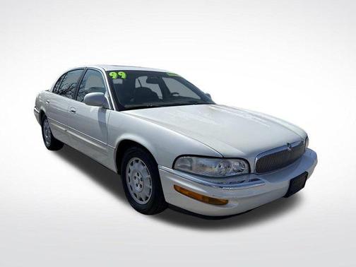 Bright Diamond White 1999 Buick Park Avenue Ultra