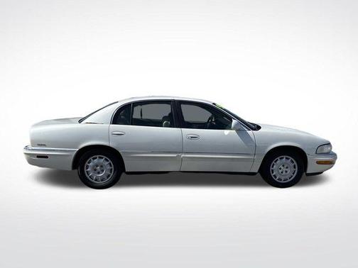Bright Diamond White 1999 Buick Park Avenue Ultra