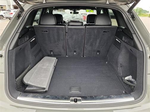2024 Audi SQ5 3.0T Premium Plus