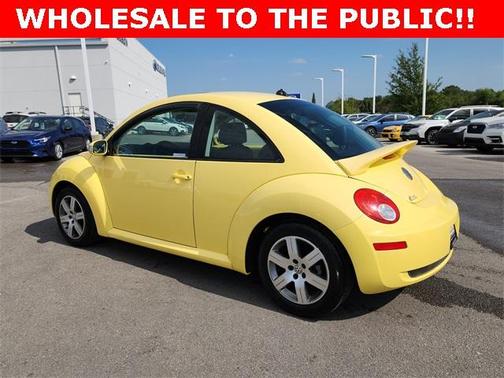 2006 Volkswagen New Beetle 2.5