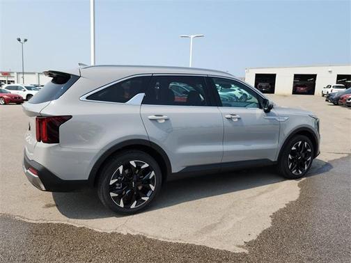 2026 Kia Sorento SX
