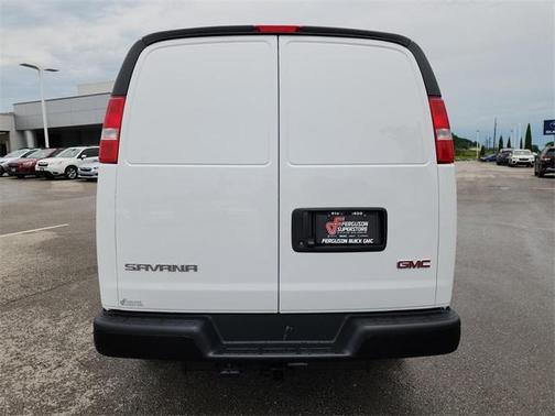 2025 GMC Savana 3500 Work Van