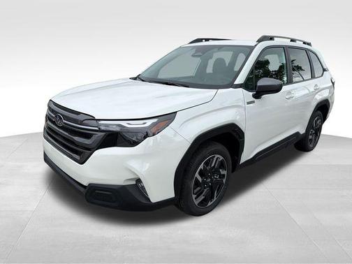 Crystal White Pearl 2026 Subaru Forester Premium