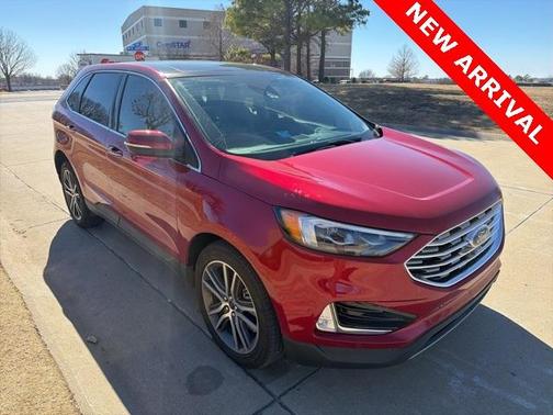2022 Ford Edge Titanium
