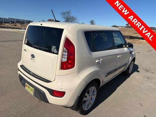 2013 Kia Soul Base