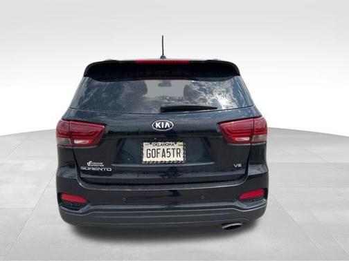 Ebony Black 2019 Kia Sorento S