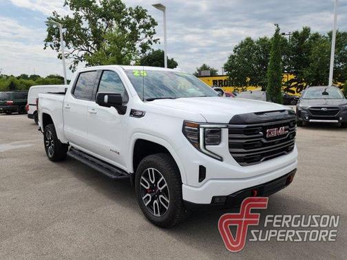 2025 GMC Sierra 1500 AT4
