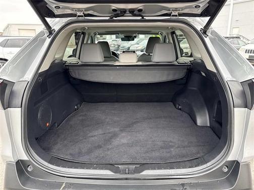 2021 Toyota RAV4 Hybrid XLE Premium