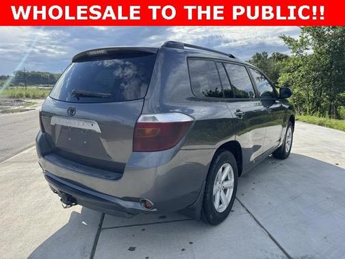 2010 Toyota Highlander SE