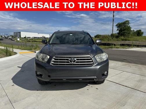 2010 Toyota Highlander SE