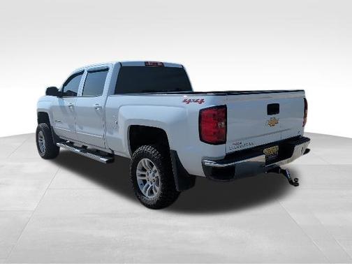 Summit White 2018 Chevrolet Silverado 1500 LT