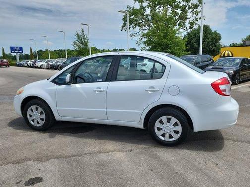 2012 Suzuki SX4 LE