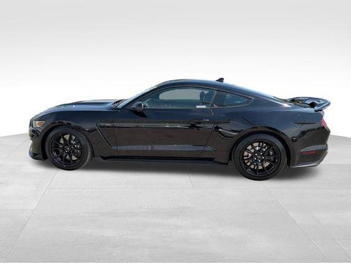 Shadow Black 2020 Ford Shelby GT350 Base