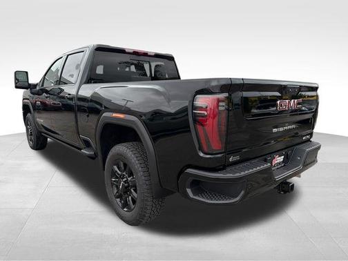 Onyx Black 2026 GMC Sierra 2500 AT4
