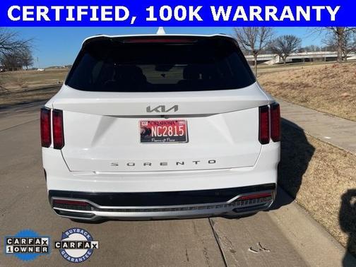 2022 Kia Sorento EX